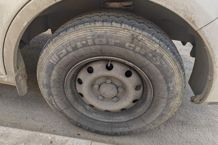 Used Dongfeng Yufeng EM27 2024 EM27L Eves Power 41.86 kWh Exterior 7