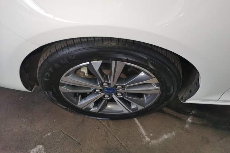 Used Ford Escort 2021 1.5L Automatic Diamond Edition Exterior 4