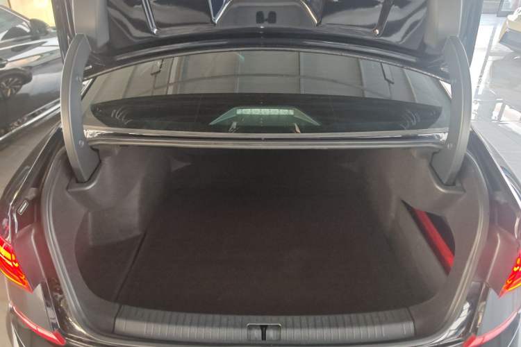 Used Volkswagen Passat 2022 330TSI Starry Elite Edition Custom Version
