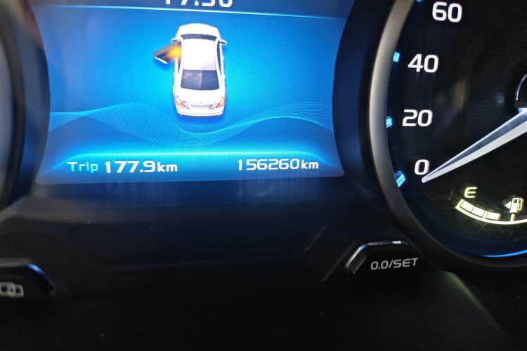 Used Geely Auto Emgrand 2017 Sedan Million Edition 1.5L Manual - Upward Version