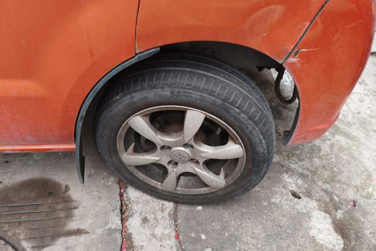 Used Suzuki Landy 2009 1.4L Manual Comfort Version Sunlight Edition
