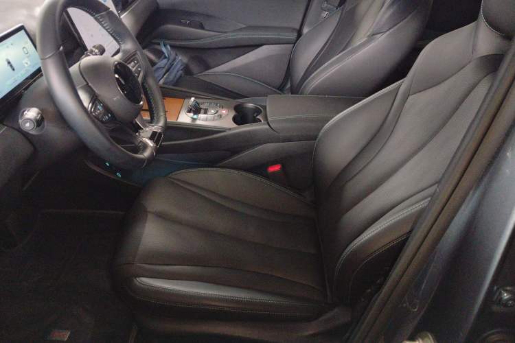 Used BYD Seal 06 New Energy 2024 DM-i 120KM Luxury Model