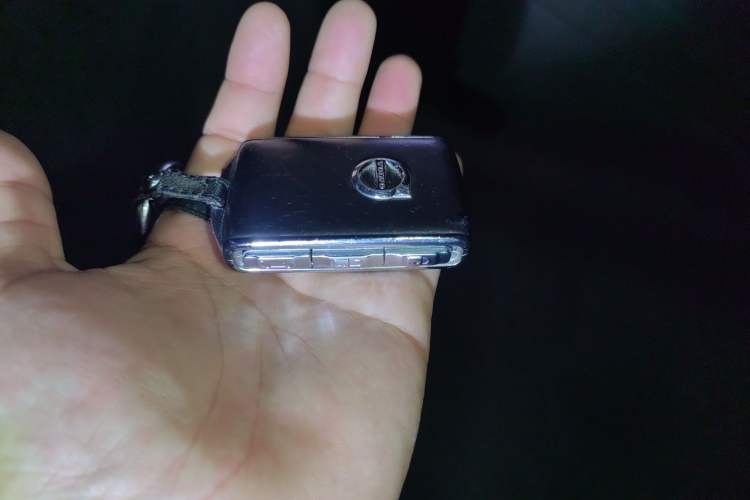 Used Volvo XC90 New Energy 2021 E-Drive Hybrid T8 Luxury Flagship 7-Seater