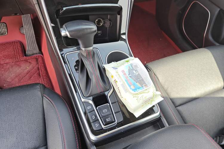 Used Kia KX5 2021 2.0L Automatic Two-Wheel Drive Comfort Edition
