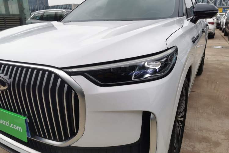 Used Chery Tiggo 9 2025 2.0T Automatic Two-Wheel Drive Luxury Edition 5 Seats