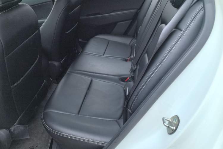 Used Hyundai ix25 2015 1.6L Automatic Two-Wheel Drive Smart GLS Trim
