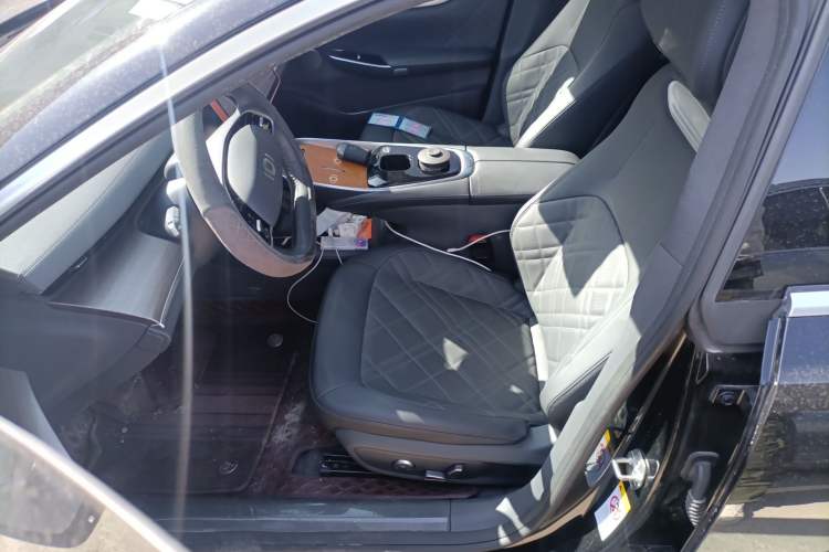 Used CHANGAN NEVO A07 2024 All-Electric "True Fragrance" Edition 710 Flagship Model Left Front Seat