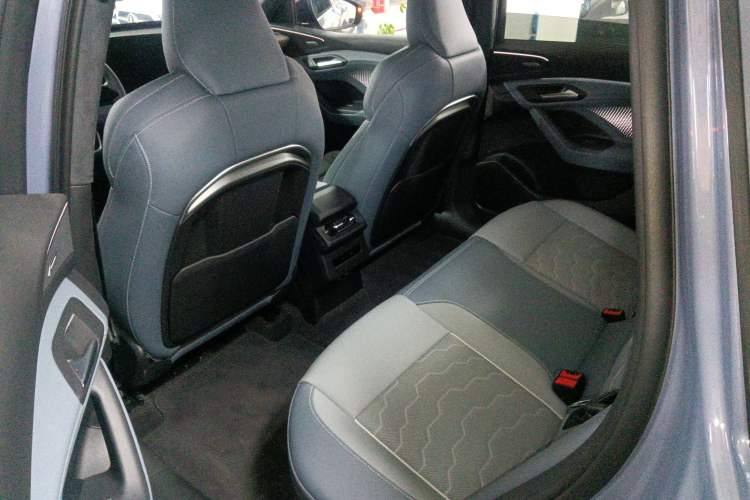 Used Audi Q6L e-tron 2026 First Launch Navigation Edition Left Rear Seat