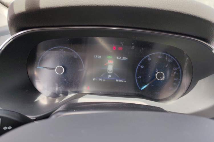 Used Hongqi E-QM5 2021 Charging Version Flagship Edition
