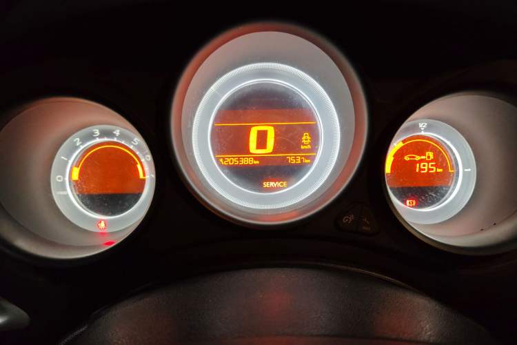 Used Citroen C4L 2014 1.8L Intelligent Drive Manual Enjoyment Model Instrument Cluster