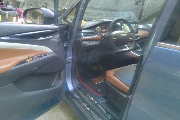 Used SAIC MAXUS G50 2021 PLUS 1.5T Automatic Escort Edition