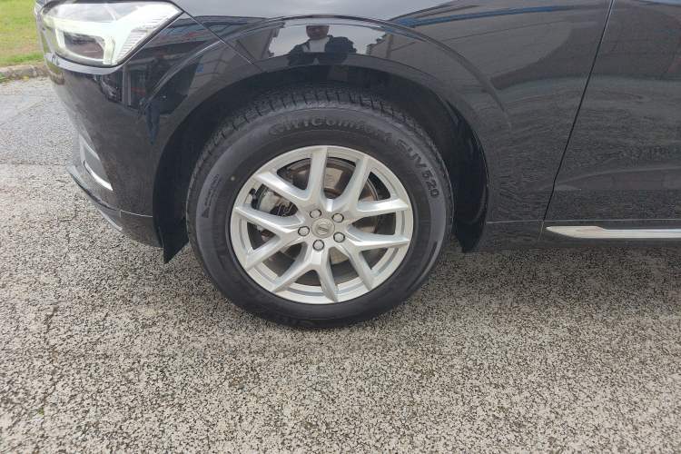 Used Volvo XC60 2021 T5 4x4 Smart Luxury Edition
