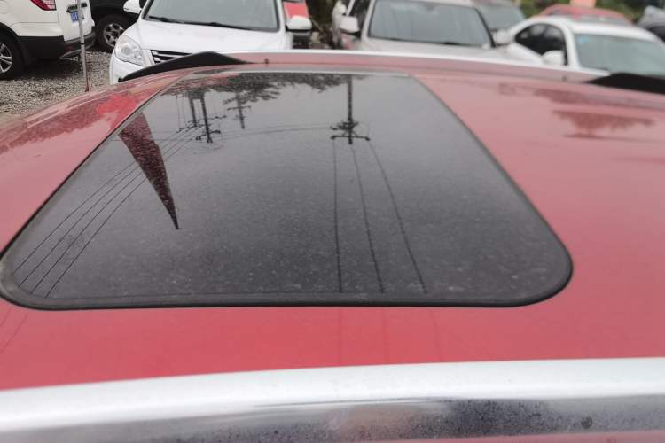 Used Dongfeng Aeolus AX4 2018 1.6L DCT Trendy & Stylish Model with Sunroof
