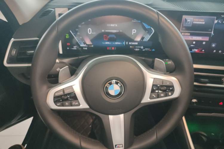 Used BMW 3 Series 2024 325i M Sport Package Steering Wheel