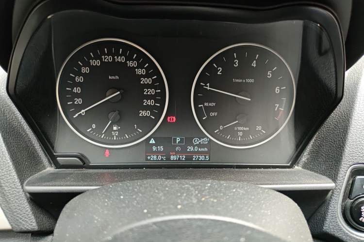 Used BMW 1 Series 2016 118i Leading Model Odometer Close Up