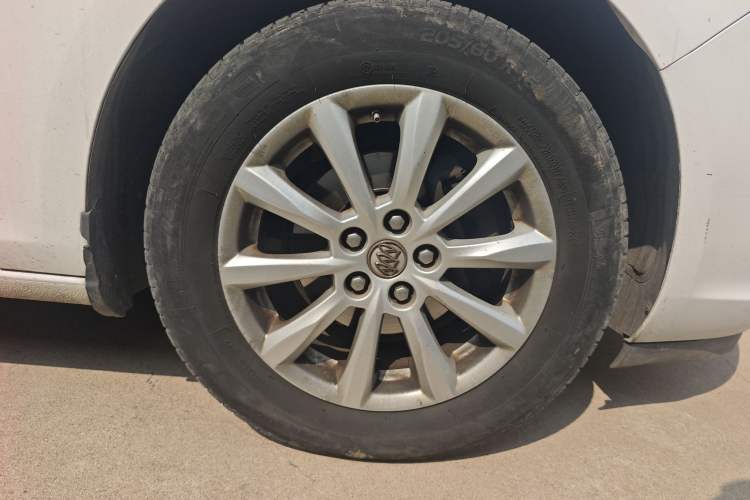 Used Buick GT 2013 GT 1.6L Automatic Fashion Edition
