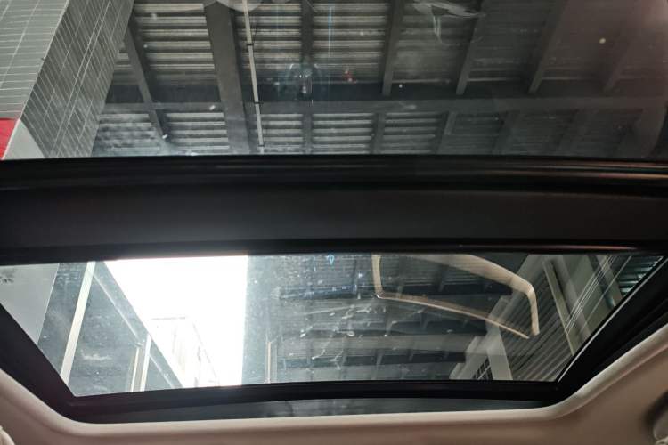 Used Honda Vezel 2017 1.8L CVT Front-Wheel Drive Pioneer Edition Headliner