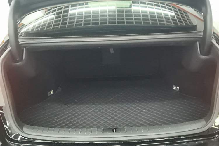 Used Hyundai Genesis 2015 3.0GDi Four-Wheel Drive Luxury Edition