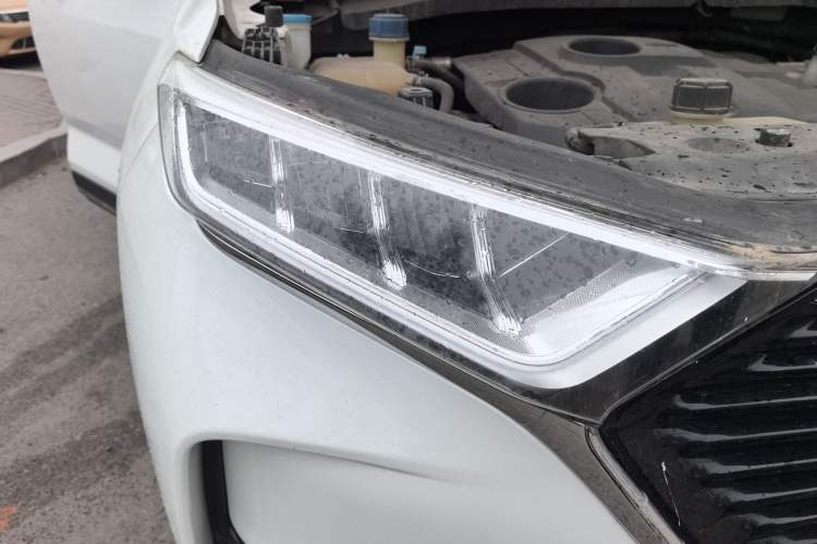 Used CHANGAN OSHAN X7 2020 1.5T Automatic Luxury Version Right Front Headlight