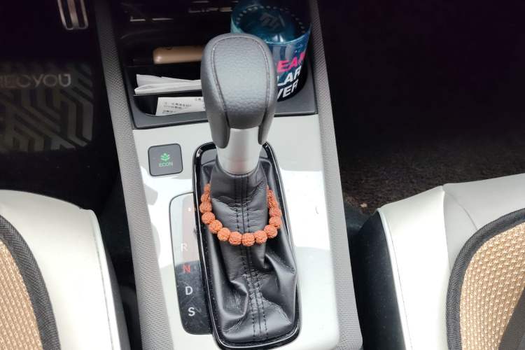 Used Honda LIFE 2021 1.5L CVT SPORT Heartbeat Edition