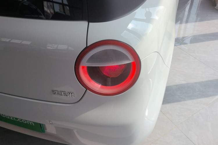 Used CHANGAN NEVO Lumin 2025 205 km Xiangqin Version Exterior 3