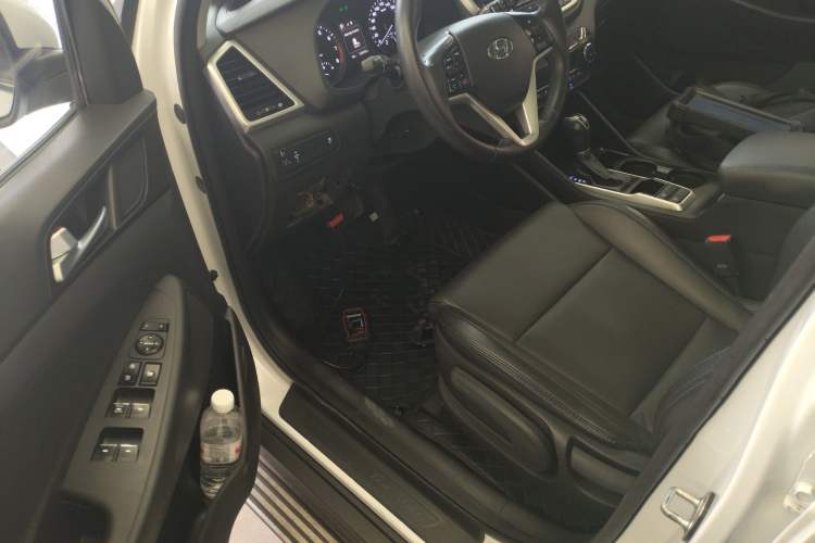 Used Hyundai Tucson 2015 1.6T Dual-Clutch Two-Wheel-Drive Smart Model