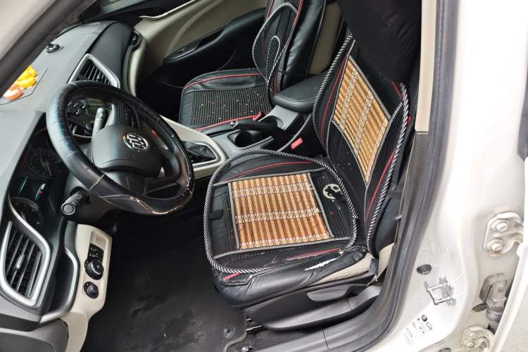 Used Buick GT 2017 15N Automatic Elite Version