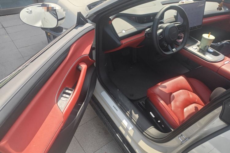 Used Xiaomi Auto SU7 2024 Rear-Drive Ultra-Long Range Advanced Pro-Level Intelligent Driving Version Driver Seat