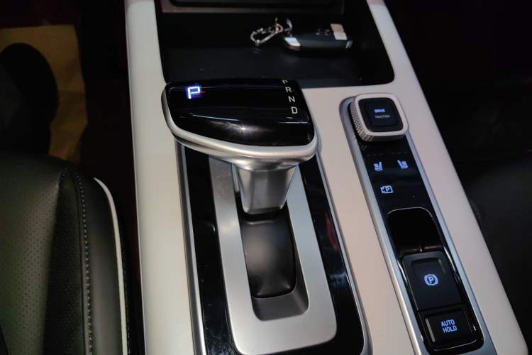 Used Hyundai ix35 2023 Musso 2.0L Deluxe Edition DLX