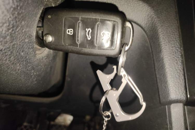 Used Volkswagen Santana 2019 1.5L Manual Fashion Edition China VI Standard Vehicle Key