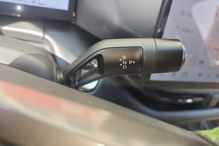 Used Lynk & Co 06 EM-P 2023 EM-P 126 Long-Range Halo