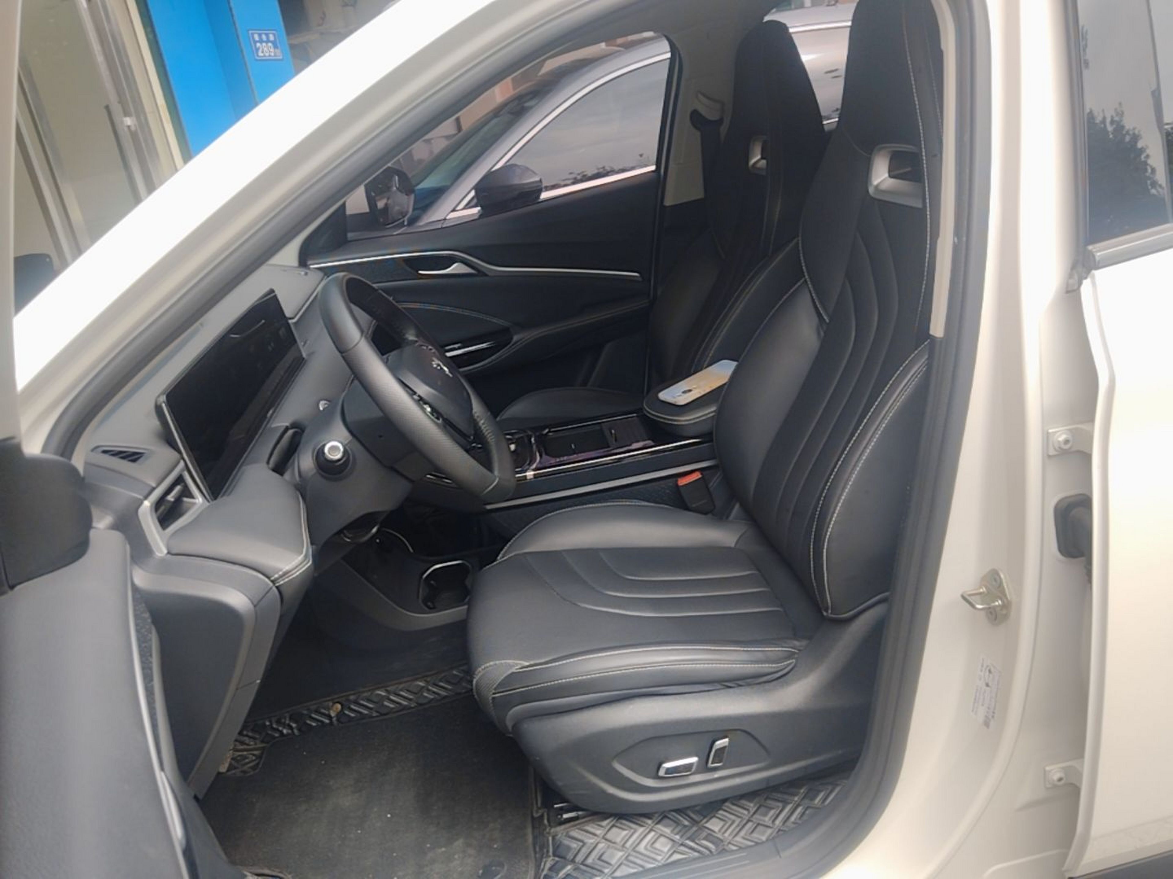 Interior delantero