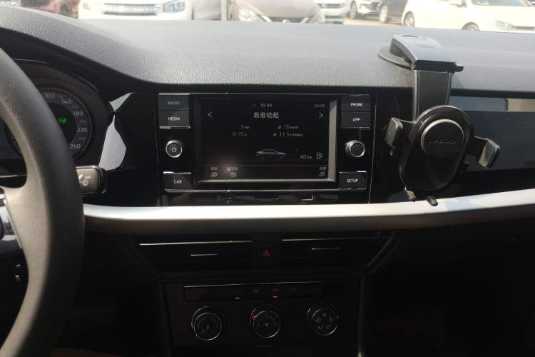 Used Volkswagen Lavida 2019 1.5L Automatic Vision Edition China VI Standard Audio And AC Panel