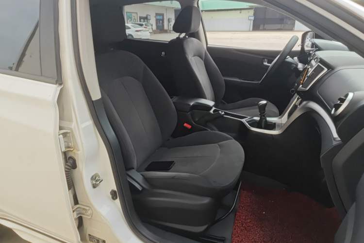 Used Venucia T70 2015 2.0L Manual RuiQu Version Right Front Seat