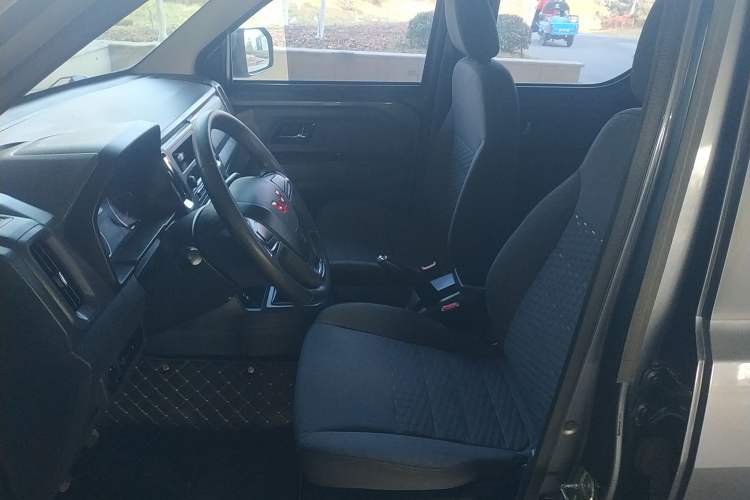 Used Wuling Zhengtu 2021 1.5L Entry-Level LAR