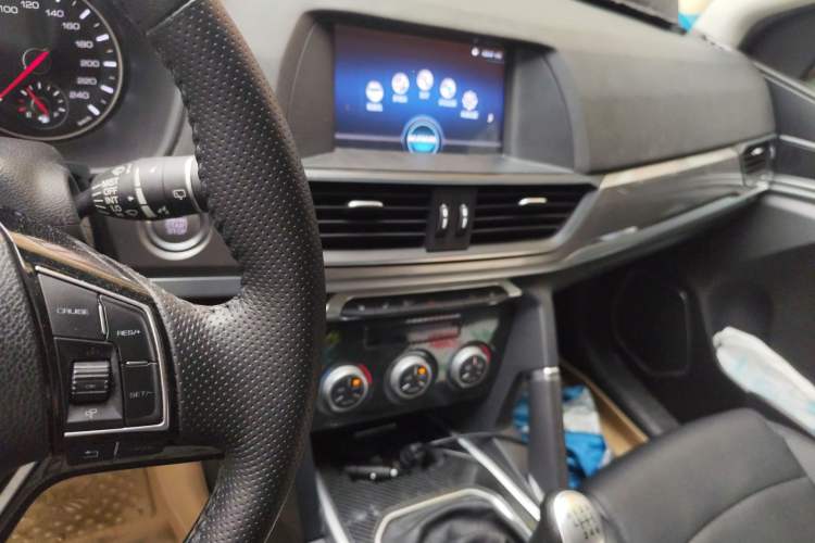 Used Haval H6 2019 Sport Edition 1.5T Manual Two-Wheel Drive Elite Model China VI Standard Audio And AC Panel