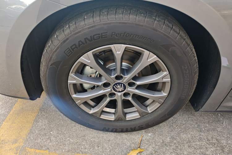 Used BYD Qin L 2024 DM-i 80KM Leading Model