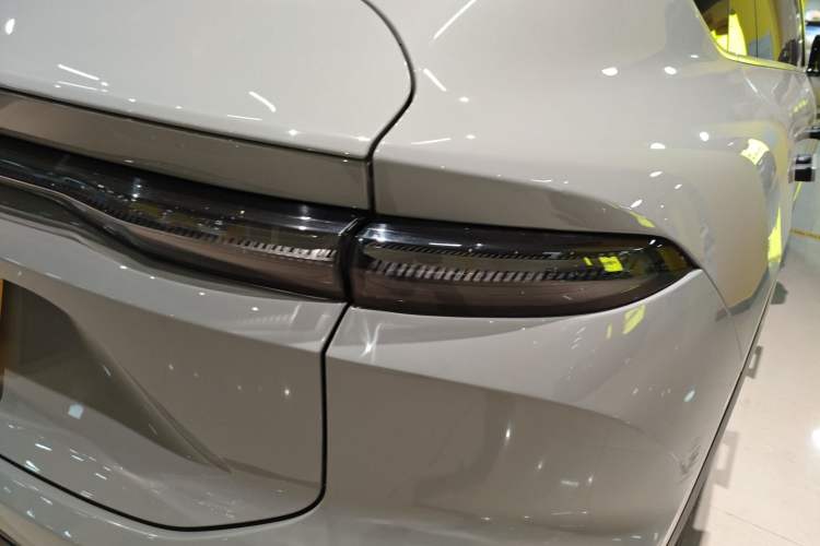 Used Nio EC6 2023 75 kWh Exterior 3