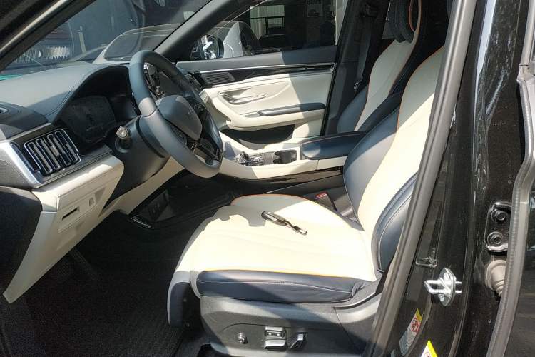 Used BYD Song PLUS New Energy 2024 Honor Edition EV 520km Premium Model