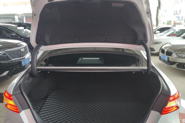 Used Toyota Camry 2021 2.5G Luxury Edition
