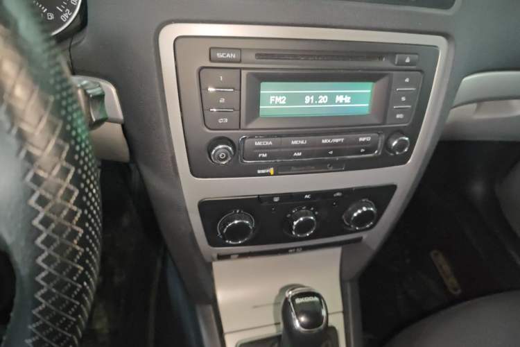 Used Skoda Octavia 2014 1.6L Automatic Yijie Edition