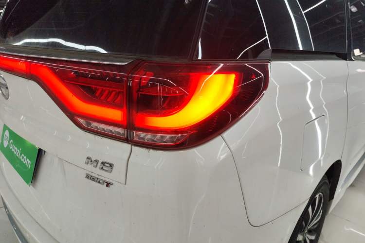 Used GAC Trumpchi M8 2021 Revised Version Lingxiu Series 390T Luxury Edition Right Rear Taillight