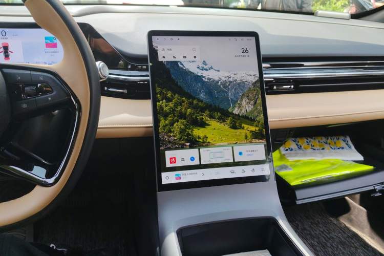 Used Geely Galaxy L6 2023 60km AIR