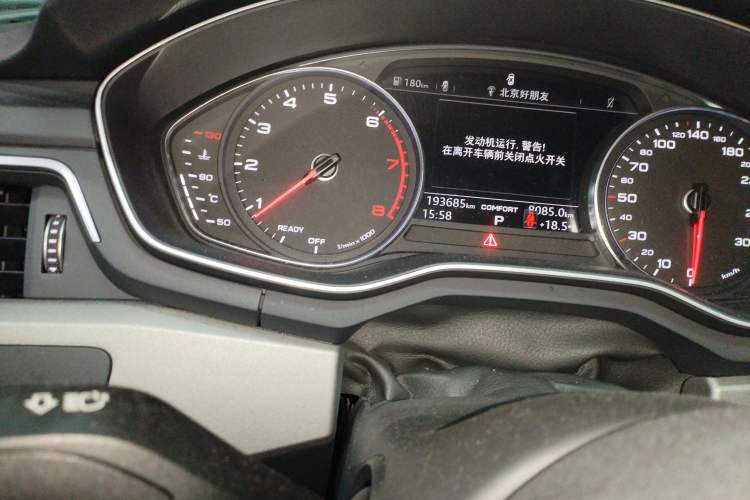 Used Audi A4L 2018 30th Anniversary Edition 40 TFSI Trendy Model Odometer Close Up