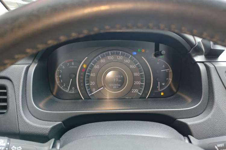 Used Honda CR-V 2015 2.4L two-wheel drive luxury version
