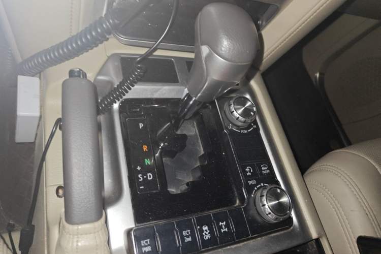 Used Toyota Land Cruiser 