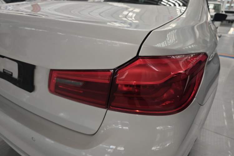 Used BMW 5 Series 2020 525Li Luxury Package