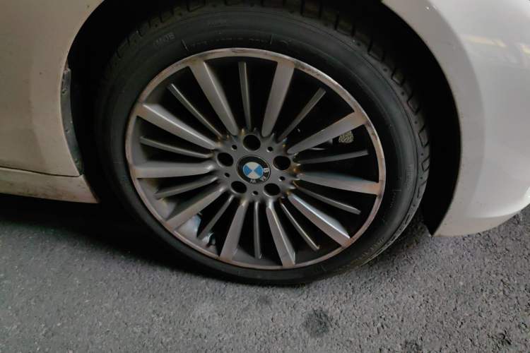 Used BMW 3 Series 2019 320Li Fashion Model
