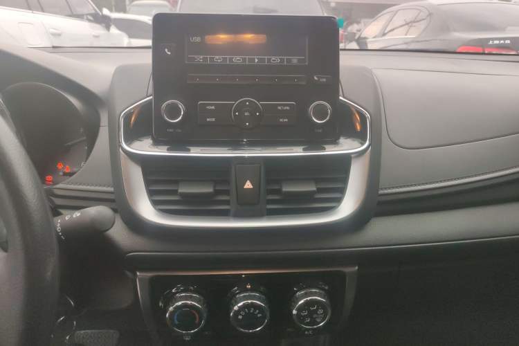 Used Toyota YARiS L Zhi Xiang 2020 1.5L CVT Leading Edition Audio And AC Panel