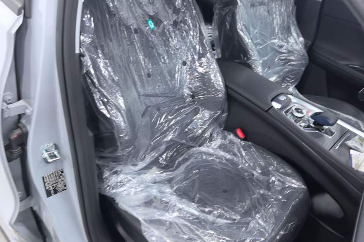 Used Chery Tiggo 8 PRO New Energy 2024 1.5T 100km XinChen Edition